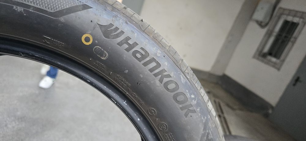 hankook r19  225/55