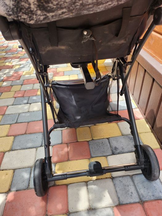 Продам детскую коляску.