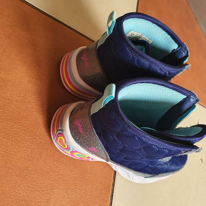 Ghete fetiță skechers nr.33