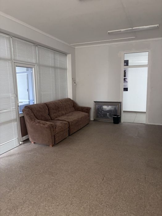 Сдается кабинет 40 м². Нурсая, второй этаж