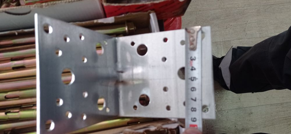 Крепёжный угол усиленный