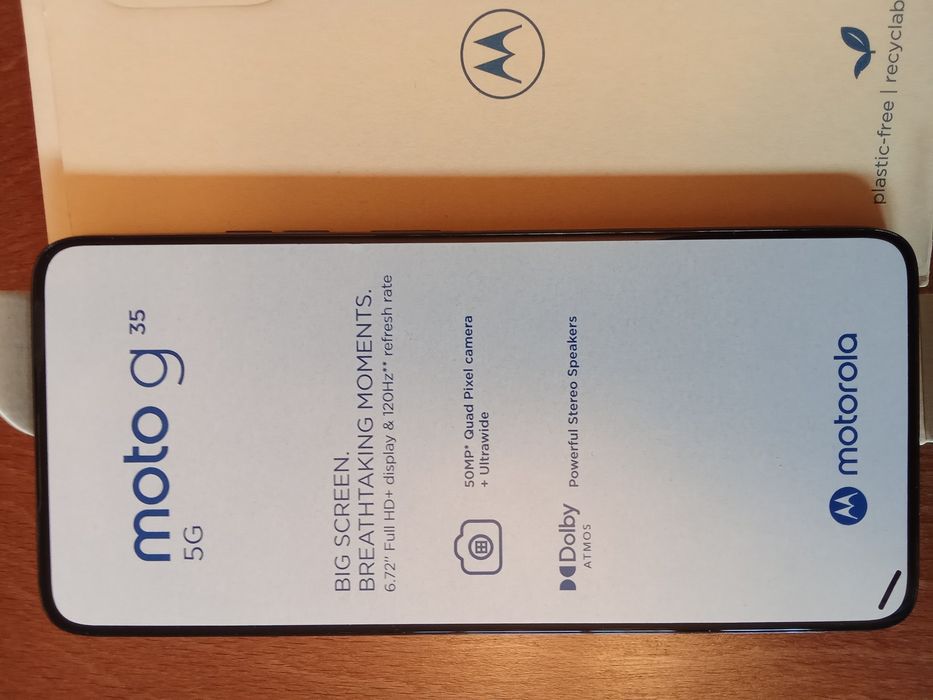 Чисто нов MOTOROLA G35 . Никога не е поставяна карта,разпечатан за сни