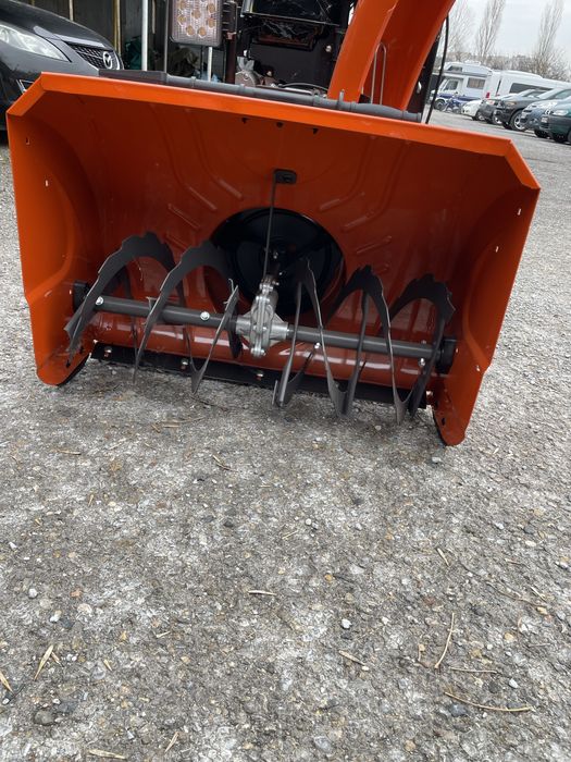 Роторен снегорин Huskvarna модел ST230