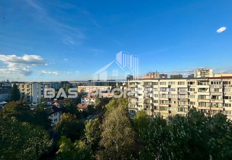 3-стаен в София-Бъкстон площ 86