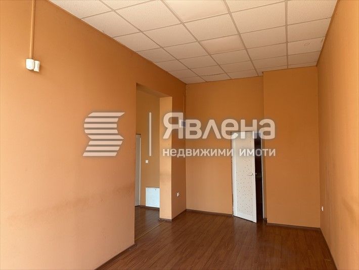 Дава се под наем Магазин в София, Младост 1 - 62 кв.м за 750 € - Снимка #3