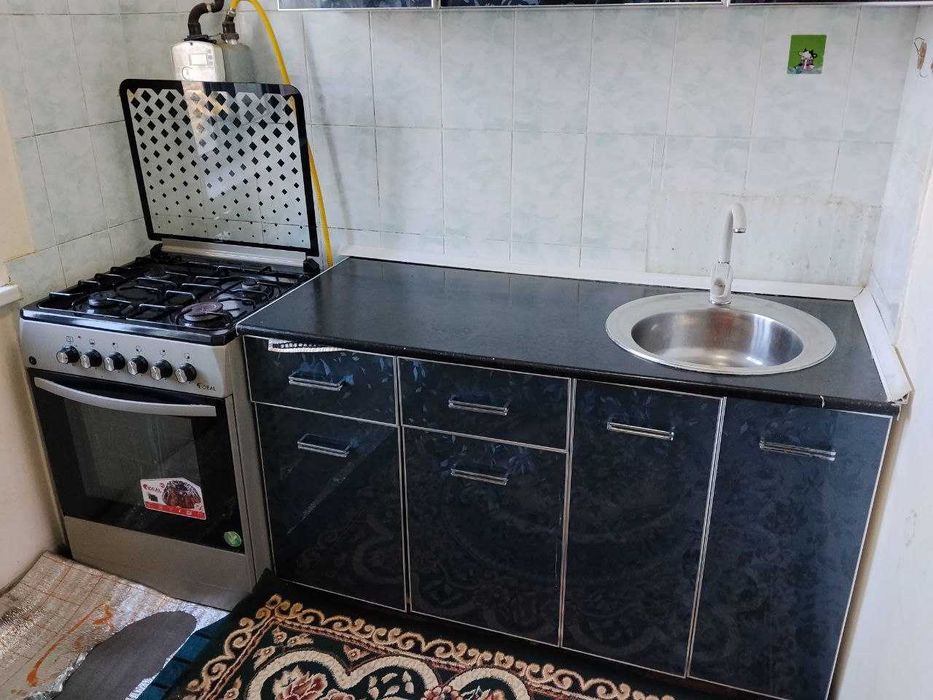 Chirchiq sh. Troyski dahasi, 14-maktab ro‘parasida