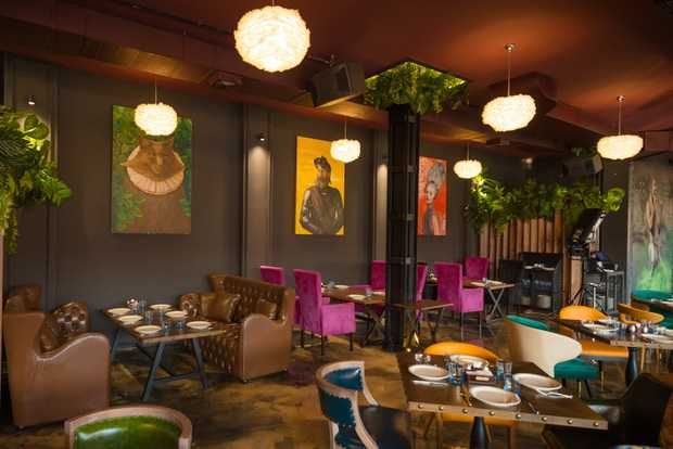 монтаж и подключение потолочных, подвесных колонок светомузыки Экрана