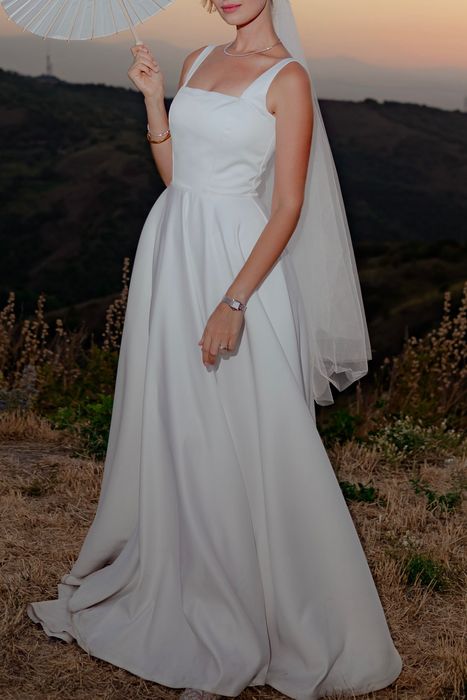 Свадебное платье в идеальном состоянии