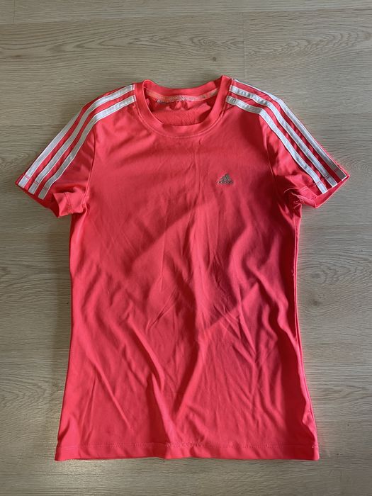 Тениски Nike, adidas