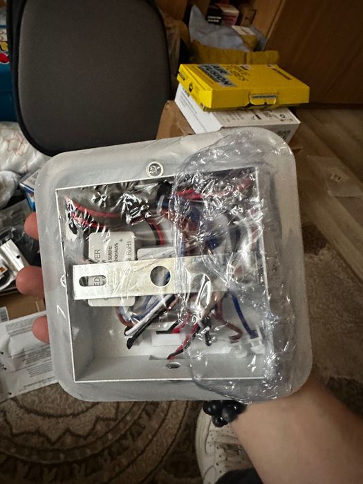 Aplica reglabila cu LED