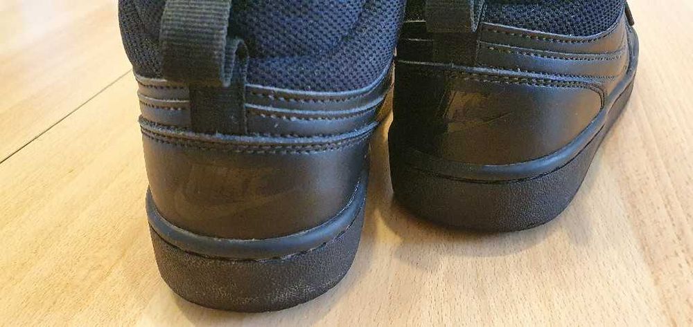 Дамски кецове на Nike