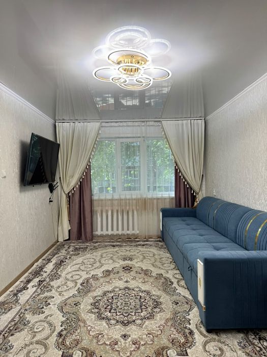 Продам 3 ком квартиру в р-оне Каравана