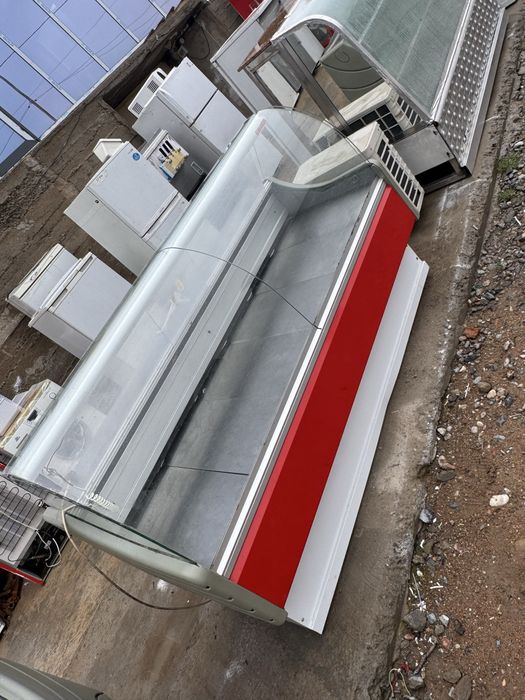 Витринный холодильник сатылады