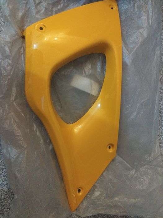 Carena laterala stanga originala pentru Yamaha TDM 850