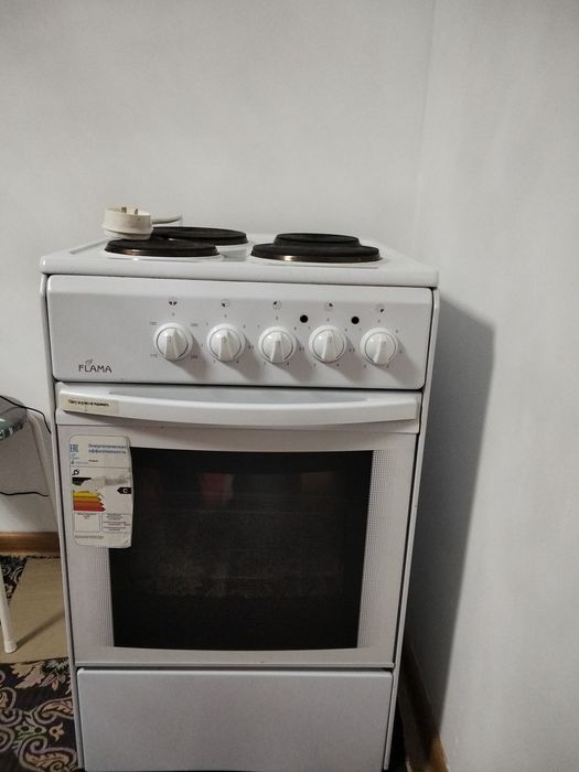 продам электрическую плиту