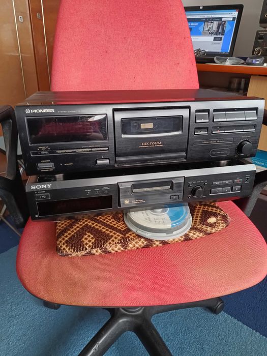 Minidisc pt muzica Sony MDS-JE330