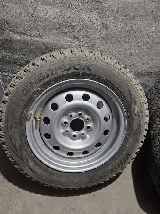 Зимние шины с дисками Hankook