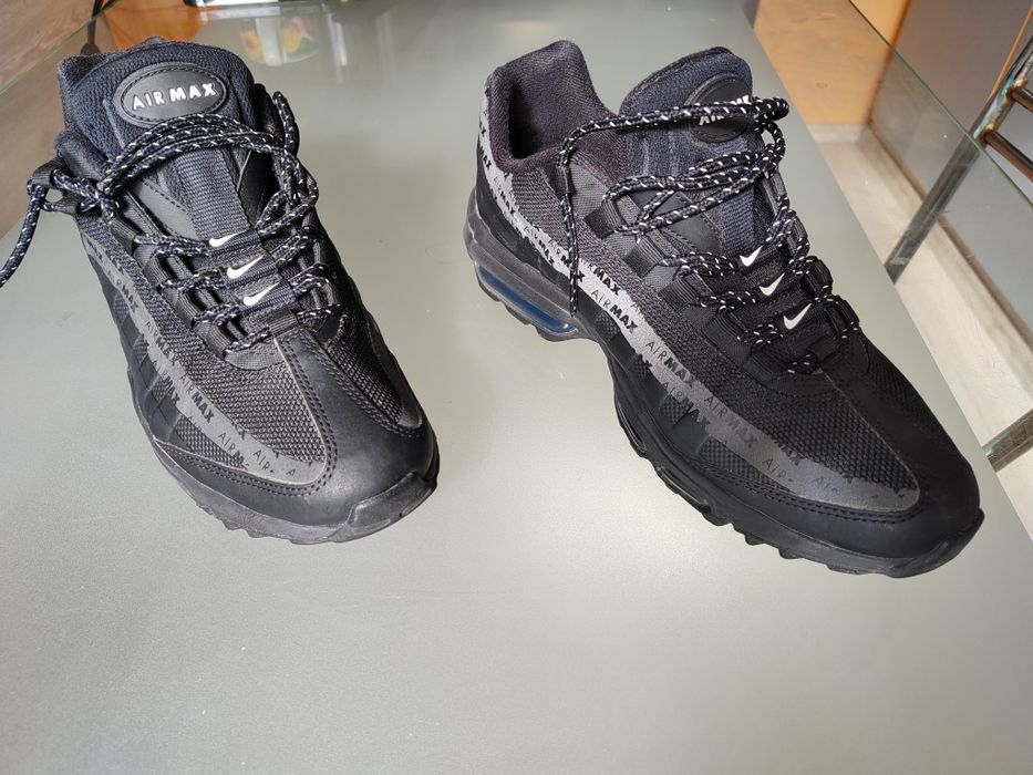 Обувки Nike AirMax