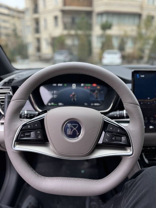 Срочно BYD HAN 605KM 2025