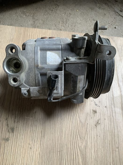 Продам компресор кондиционера  на субаро