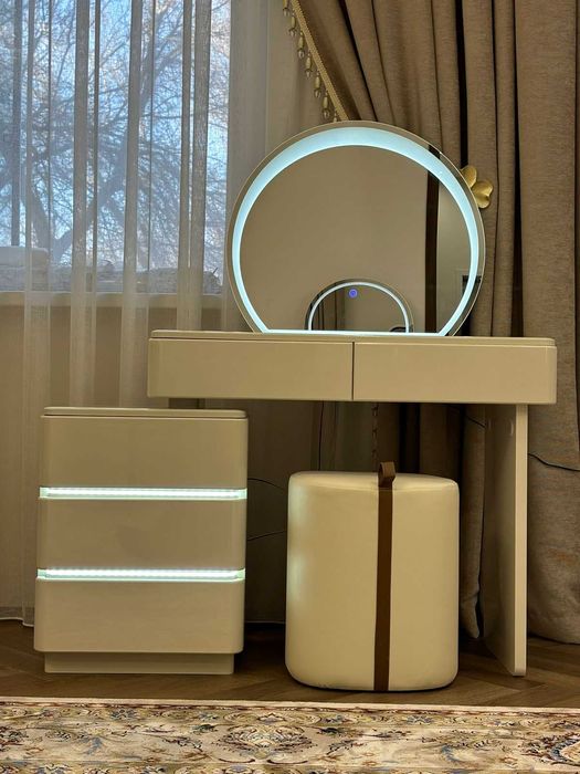 Туалетный столик Дамский столик премиум качества