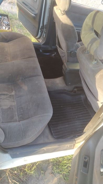 Мазда 626 на ходу