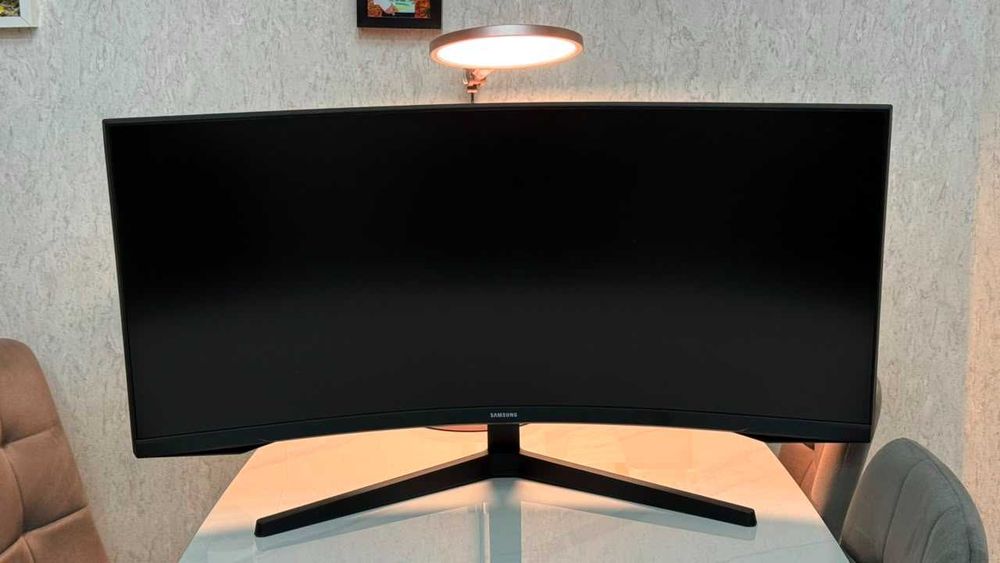 Монитор Samsung Odyssey G5 34" c34g55twwi