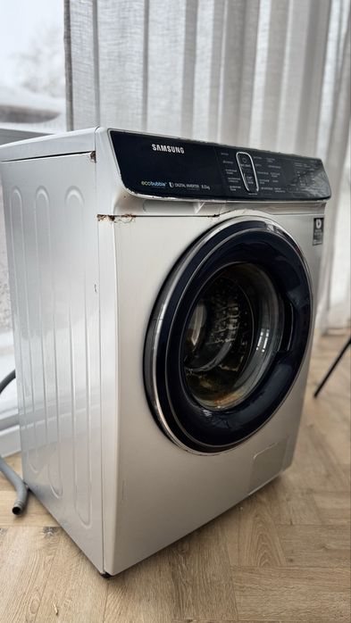 Продам стиральную машину