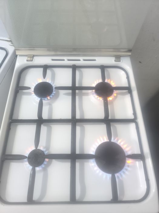 Газ плита Аристон