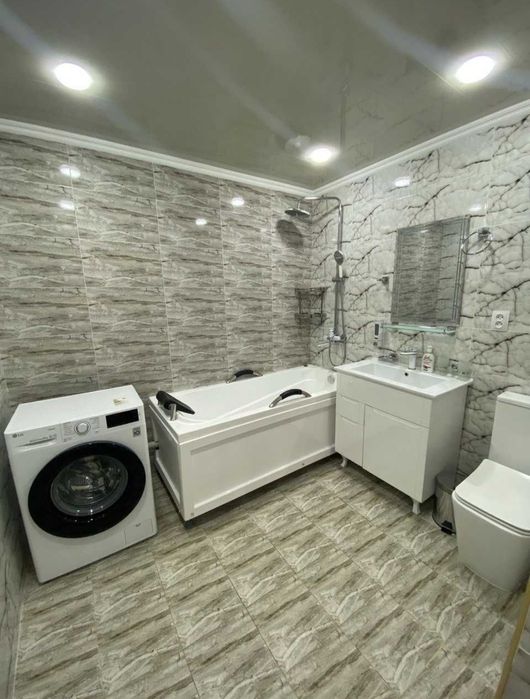 Сдается 2х комнатная квартира 57кв метров ориентир Новомосковская