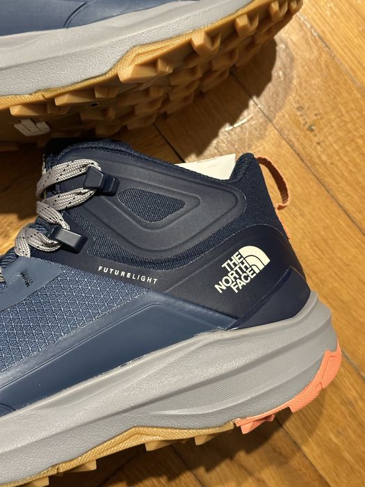 The North Face hiking 37 vectiv exploris futurelight