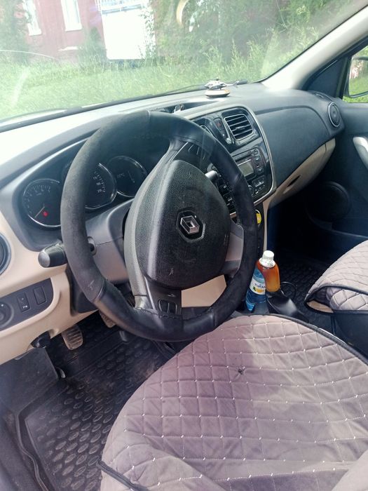 Продаю авто Рено Логан 2