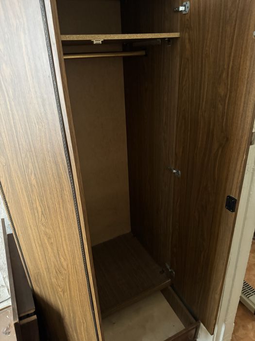 Шкаф для одежды б/у