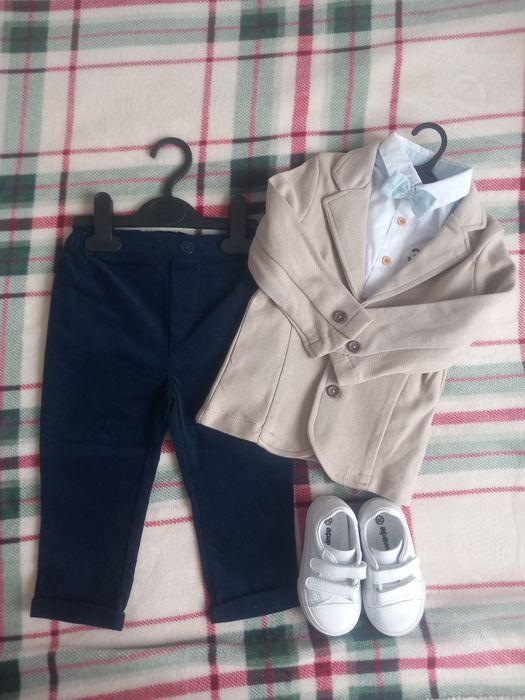 Costumaș elegant NOU bebe