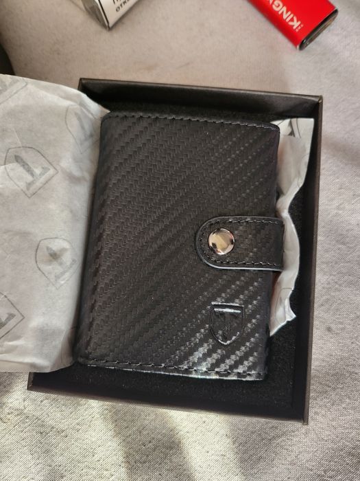 Мъжко кожено портмоне