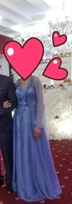 Элегантное вечернее платье состояние нового