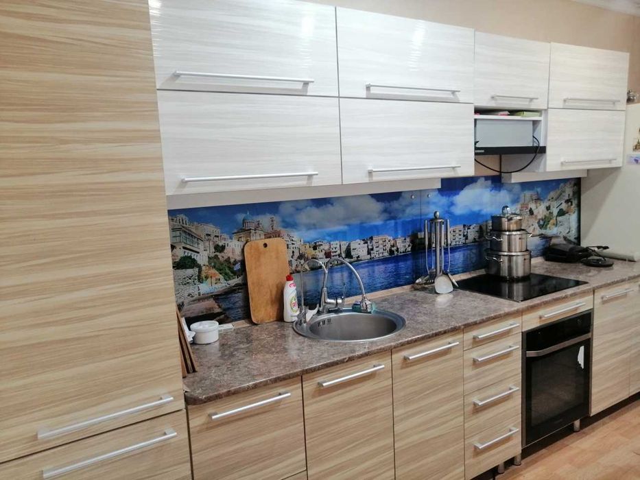 Кухонный гарнитур.