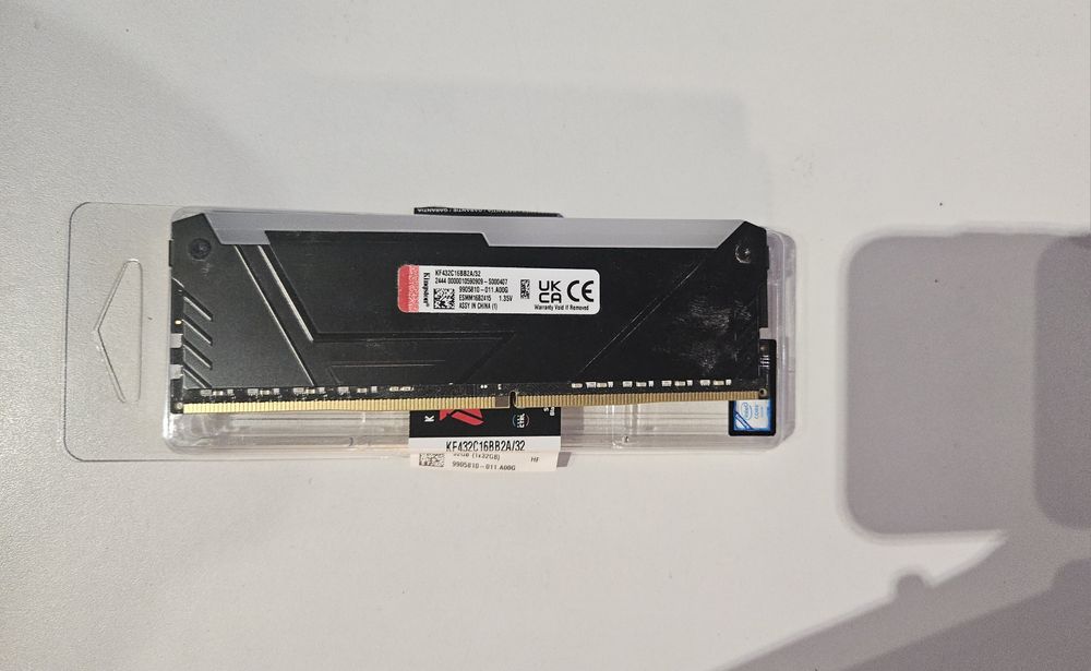 Рам памет Kingston Fury 32gb ddr4 rgb