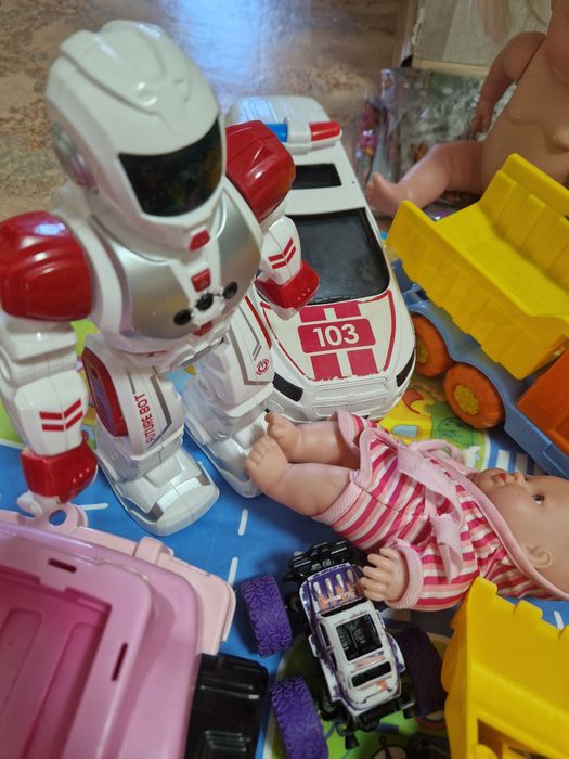 Продам  детские игрушки  развивашки