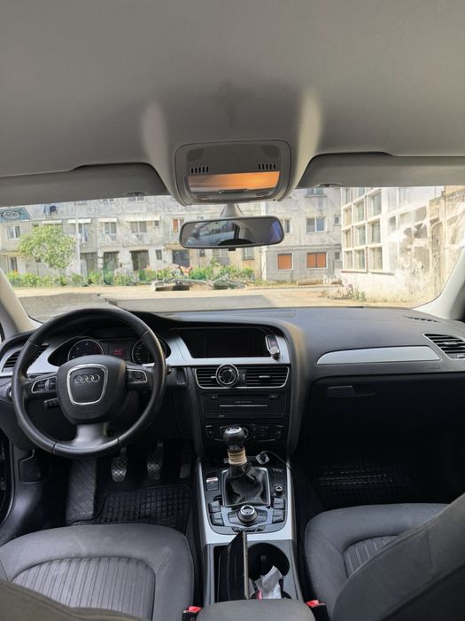 AUDI A4 0 — imagine 3