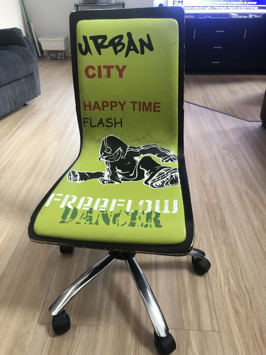 Scaun copil birou rotativ reglabil pe inaltime