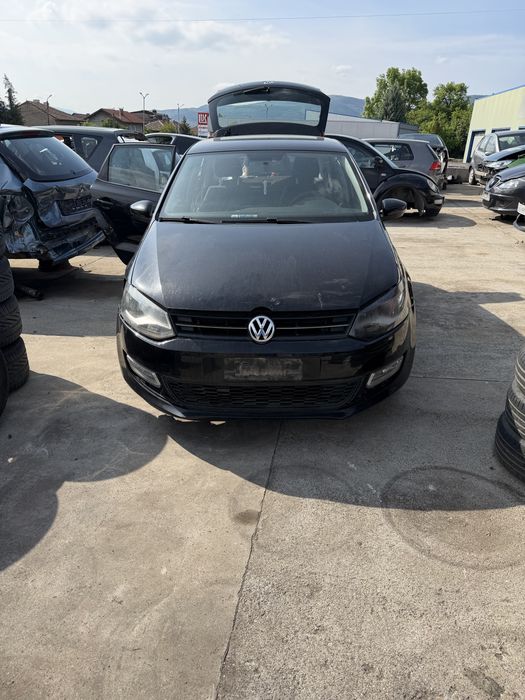 Volkswagen Polo 1.6 TDI НА ЧАСТИ