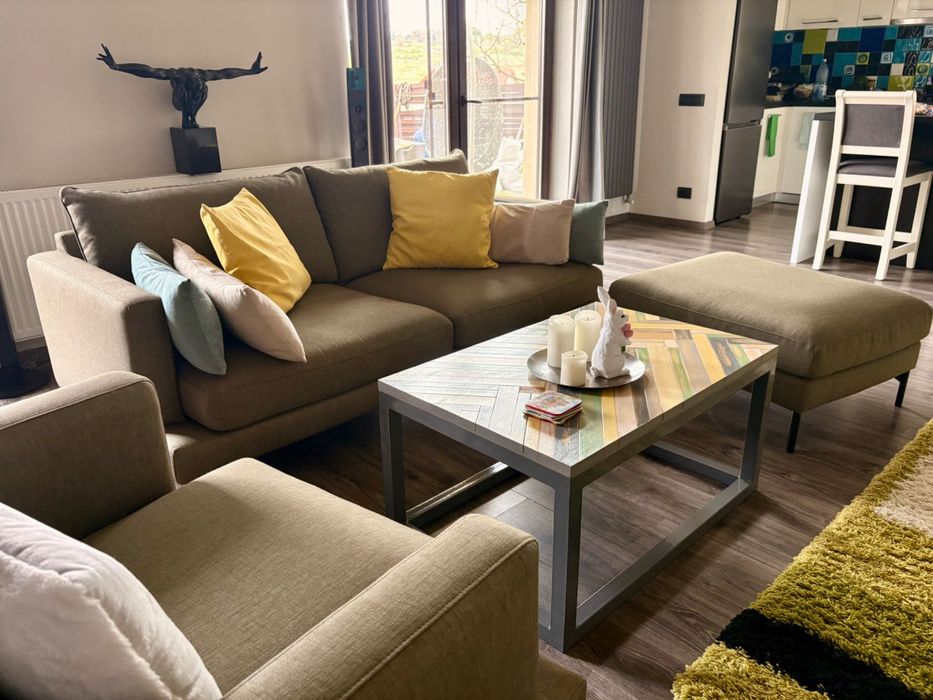 Set living Mobila Cioata – canapea + fotoliu + taburet | stare excelenta, confort premium