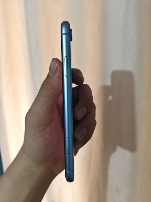 iPhone XR все родное