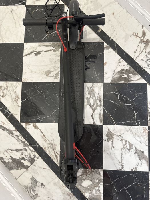 Электросамокат Xiomi m365 pro