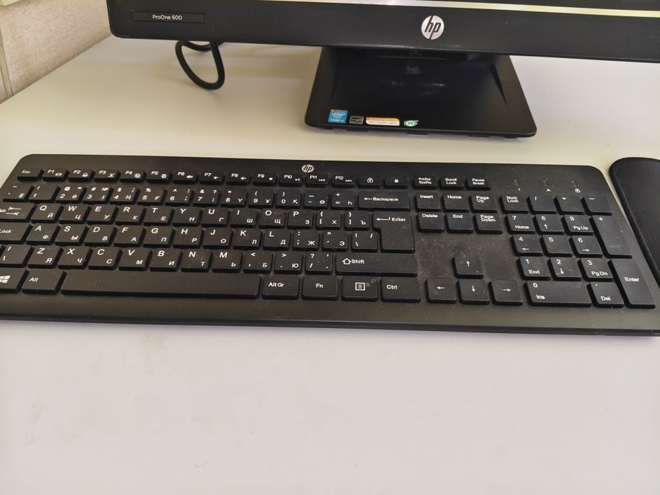 Моноблок НР Core i5 в отличном состоянии.
