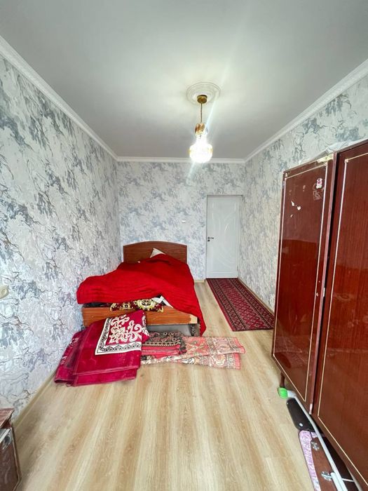 Новомосковская Осие 2/9/9 отдельный вход 65м2