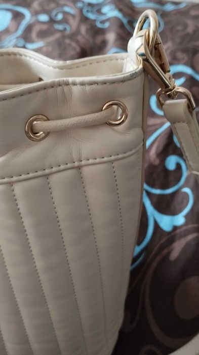 Чанта Love Moschino - оригинална - бежова