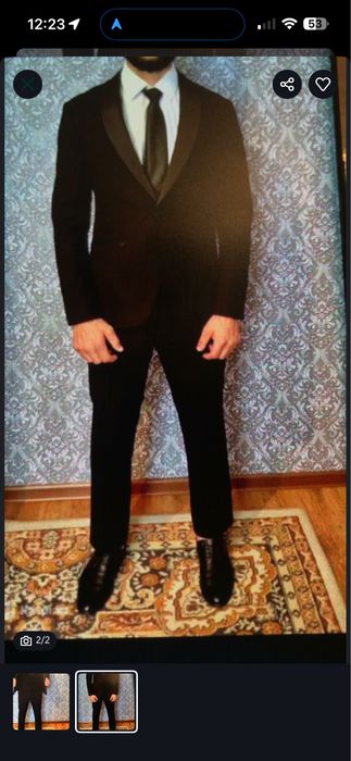 Срочно  продам смокинг