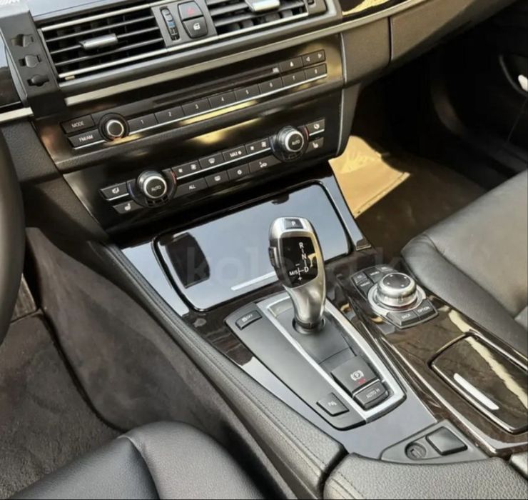 Бмв Ф10  Bmw f10